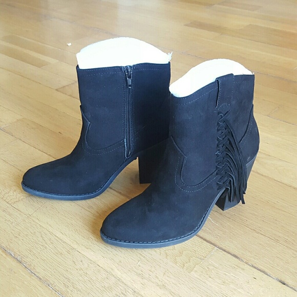 UNIONBAY Shoes - Union Bay Gypsy booties